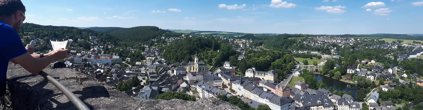 výhled z hradu na Bad Lobenstein.jpg